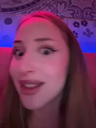 GraceSecrett webcam model stream image