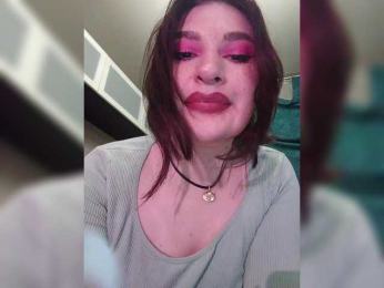 Jeanneen webcam model stream image
