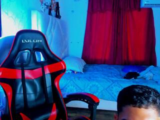 Edwar Kolen webcam model stream image