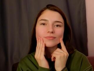 Kiley Storer webcam model stream image