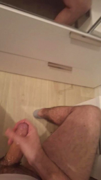 Toto8076 webcam model stream image