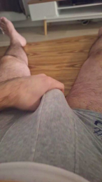 Toto8076 webcam model stream image