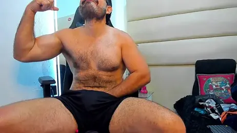 SbasTone_Muscle webcam model stream image