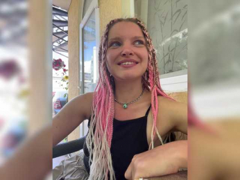 AliciaTroupe webcam model stream image