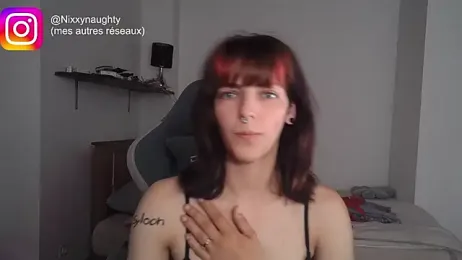 Nixxy_naughty webcam model stream image