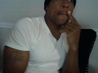 Compton Cali webcam flirt4free model stream image