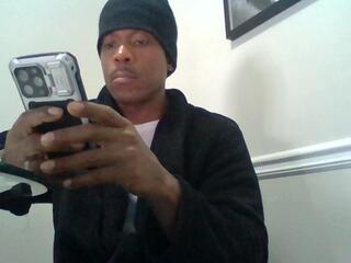 Compton Cali webcam model stream image