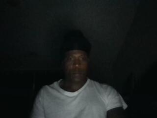 Compton Cali webcam model stream image