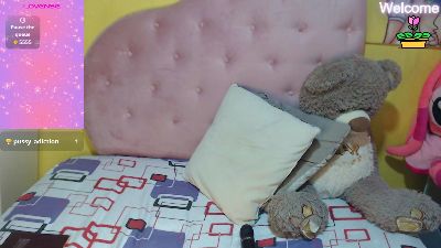 SophieGray webcam model stream image