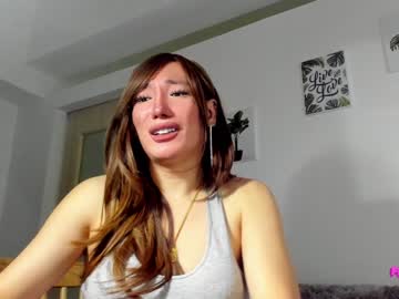 hottycrishinaxx webcam model stream image