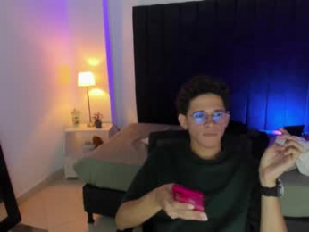 tommy_tucker10 webcam model stream image