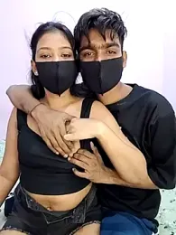 Haavsi_couple webcam model stream image