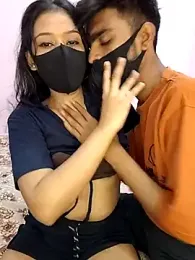 Haavsi_couple webcam model stream image