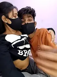 Haavsi_couple webcam model stream image