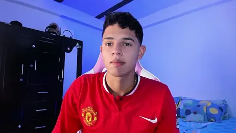 Adrian_Prime_ webcam model stream image