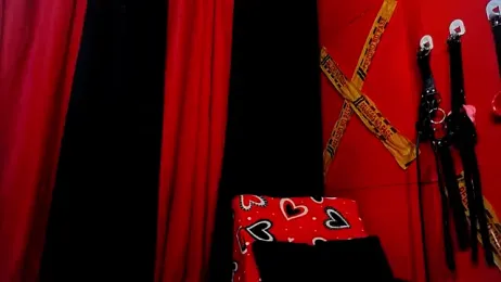 slave_Rubi webcam model stream image