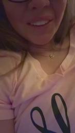 Lucy_Louxx webcam model stream image