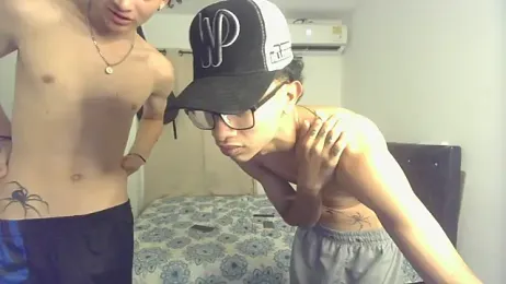 pocket_loversxxx webcam model stream image