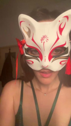 M4ryel webcam model stream image