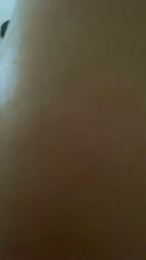 shirin_ webcam model stream image