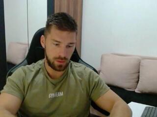 Darius Giles webcam model stream image