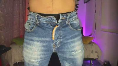 Mikee_scooth webcam model stream image