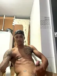 Muzao webcam stripchat model stream image