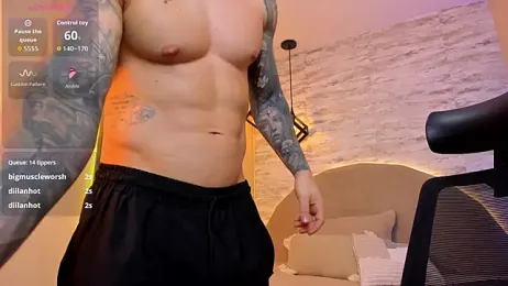 OLIVER_COLT webcam model stream image