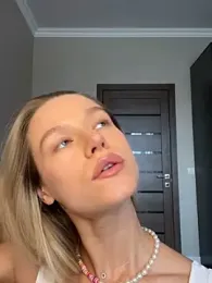 JessIsLove webcam model stream image