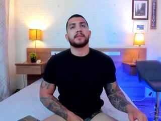 Kyle North webcam model stream image