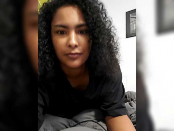 Yenesis webcam model stream image