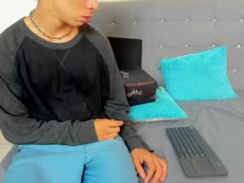 chris_evans27 webcam model stream image