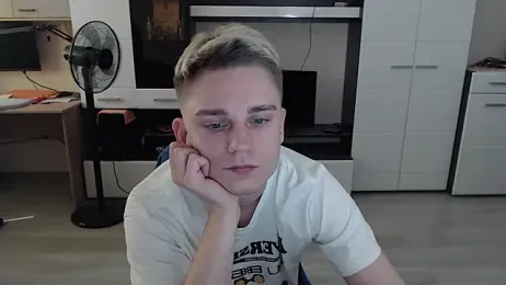 angryzan webcam model stream image