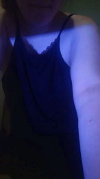 celes_fun webcam model stream image
