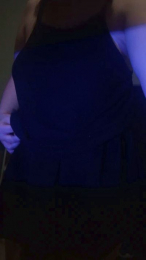 celes_fun webcam model stream image