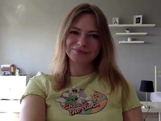 milliedesire webcam model stream image