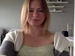 milliedesire webcam model stream image