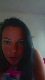 labrunettee webcam model stream image