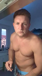 Tobinho009 webcam model stream image