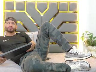 Yorby Maxx webcam model stream image