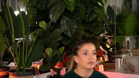 KellyMathews webcam stripchat model stream image