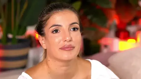 KellyMathews webcam model stream image