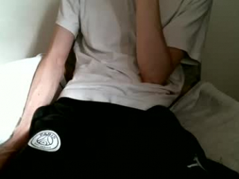 hug_me webcam model stream image