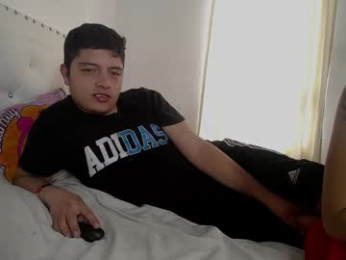 dakota_and_aron webcam model stream image