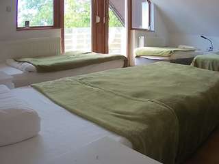 voyeurcam-julmodels-bed-2 webcam model stream image