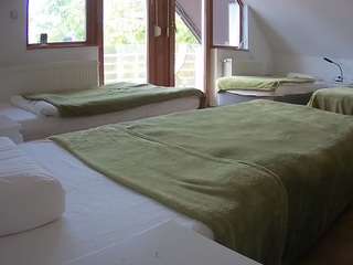 voyeurcam-julmodels-bed-2 webcam camsoda model stream image
