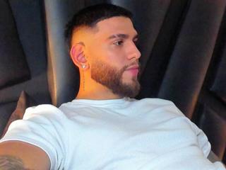 Robert Croy webcam model stream image