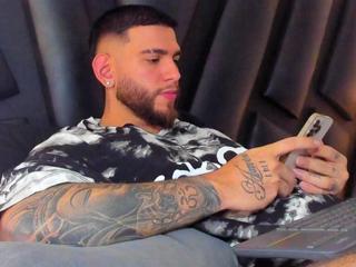 Robert Croy webcam model stream image