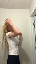Emwarr1998 webcam model stream image