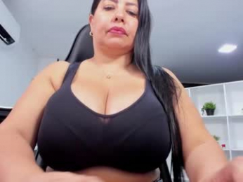 natural_bigboobs webcam model stream image